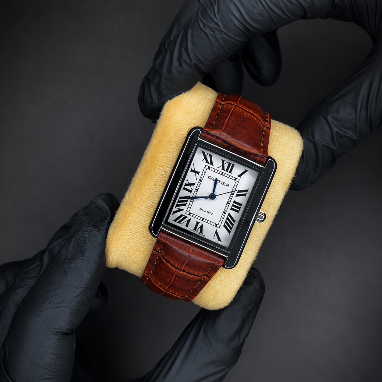 Cartier Trending Watch With Leather Strap